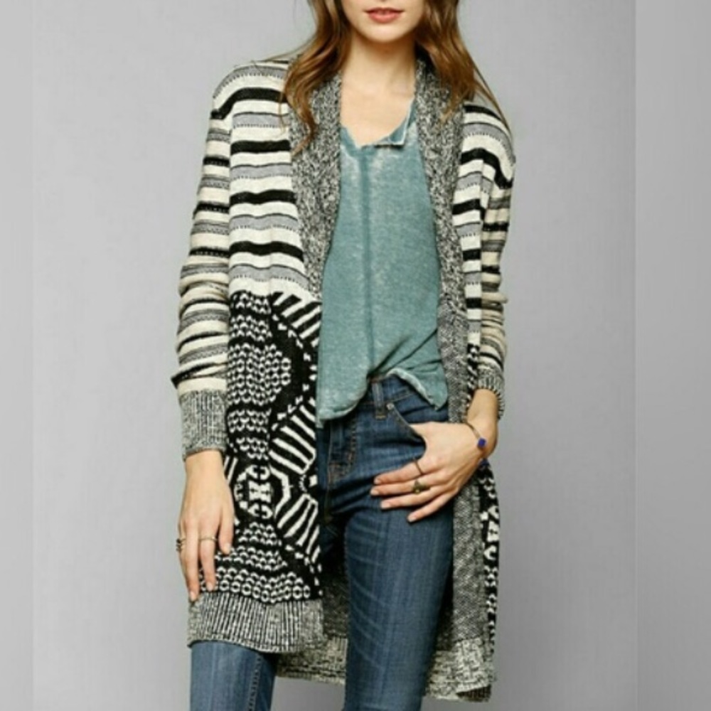 Ecote cardigan